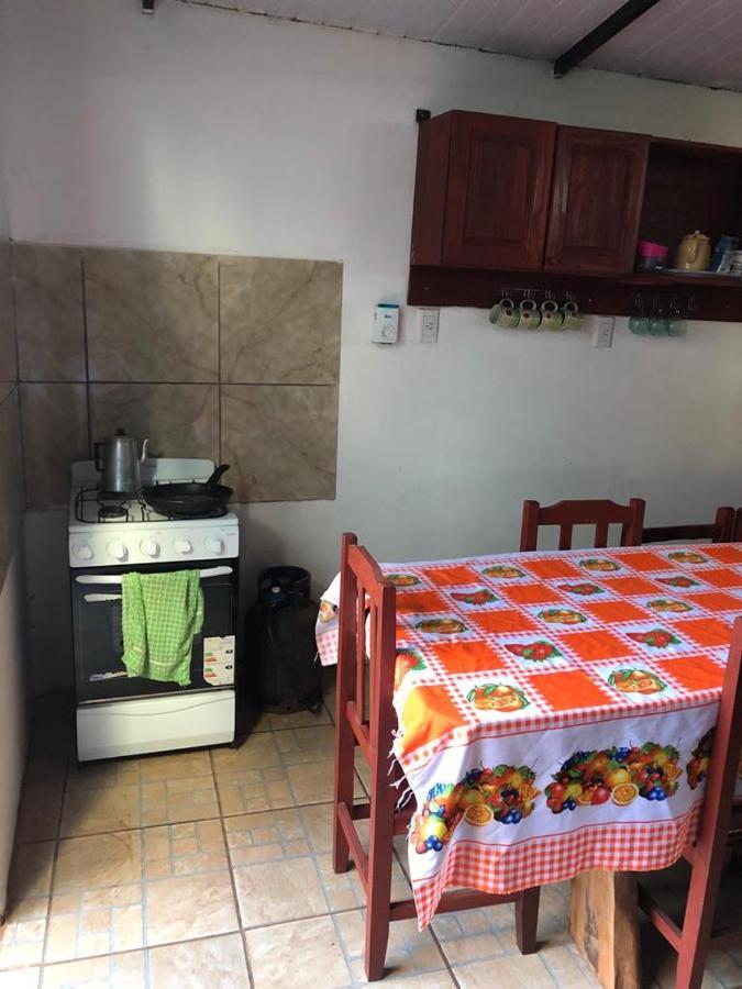 Iguazu apart hostel Puerto Iguazú Kültér fotó